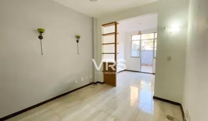 Apartamento com 1 dormitório para alugar, 27 m² por R$ 1.500,05/mês - Alto - Teresópolis/RJ