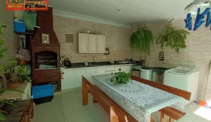Sobrado com 3 quartos à venda, 152 m² por R$ 399.000 - Vila Vera Cruz - Mongaguá/SP