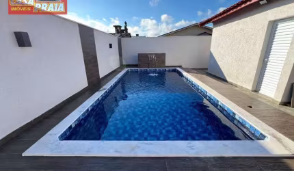 Itanhaem casa com piscina 2 quartos, 105 m² por R$ 579.000 - Jardim Regina - Itanhaém/SP