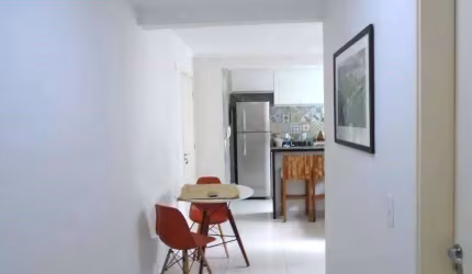 Apartamento com 2 dormitórios à venda, 52 m² por R$ 250.000,00 - Campo Limpo - São Paulo/SP