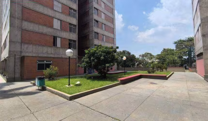 Apartamento com 3 dormitórios para alugar, 75 m² - Campo Limpo.