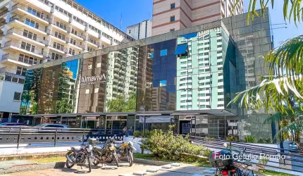 SHS Q 5 predio corporativo