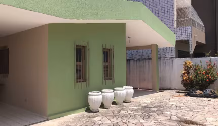 Compre Casa em Ponta Negra