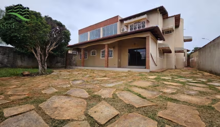 Casa à venda em Brasília, Setor Habitacional Arniqueira (Águas Claras), com 4 quartos, com 350 m²