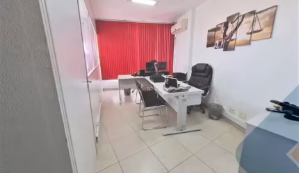 Sala á venda no Niterói Shopping.