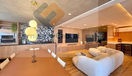 Cobertura de luxo no Ingá - Niterói-RJ: 3 quartos, 3 suítes, 4 banheiros, 4 vagas, 239m² de puro conforto!