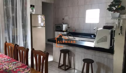 Sobrado à venda, 440 m² por R$ 705.000,00 - Parque Santa Madalena - São Paulo/SP