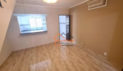 Sobrado com 3 dormitórios à venda, 98 m² por R$ 445.000,00 - Itaquera - São Paulo/SP