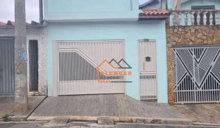 Sobrado com 3 dormitórios à venda, 250 m² por R$ 848.000,00 - Itaquera - São Paulo/SP