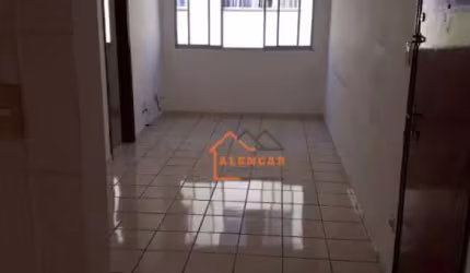 Apartamento com 2 dormitórios à venda, 44 m² por R$ 169.900,00 - Itaquera - São Paulo/SP