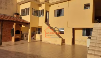 Casa com 2 dormitórios à venda, 250 m² por R$ 689.000,00 - Santo André - Santo André/SP