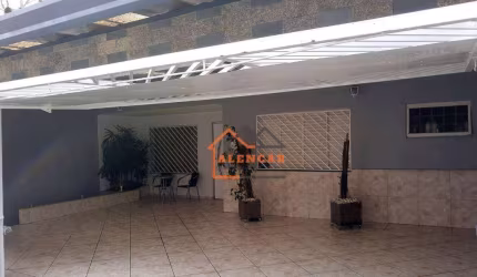 Sobrado com 4 dormitórios à venda, 265 m² por R$ 790.000,00 - Parque São Lucas - São Paulo/SP