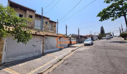 OPORTUNIDDE Sobrado com 3 dormitórios todos suítes e 4 vagas de garagem à venda, 180 m² por R$ 765.000 - Vila Matilde - São Paulo/SP