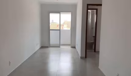 Apartamento novo de 2 dorms com suíte e 02 W.Cs! Em Santo André.