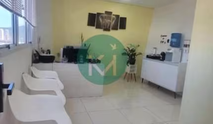 Sala Comercial para Venda em Mogi das Cruzes, Parque Monte Líbano, 1 banheiro, 1 vaga