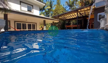 Casa para Locação em Mogi das Cruzes, Parque Residencial Itapeti, 3 dormitórios, 1 suíte, 3 banheiros, 2 vagas