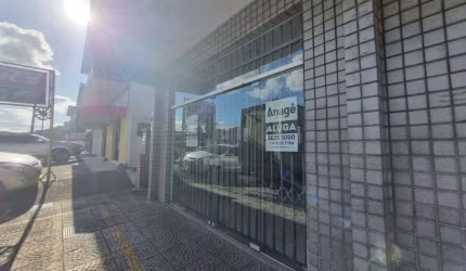 Loja para alugar, 69.72 m2 por R$2990.00  - Iririu - Joinville/SC