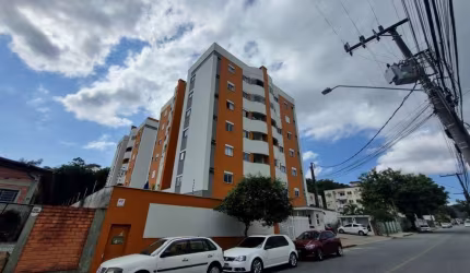 Apartamento com 3 quartos  para alugar, 83.48 m2 por R$2300.00  - Santo Antonio - Joinville/SC