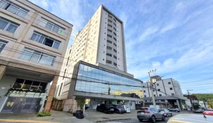Apartamento com 3 quartos  para alugar, 93.00 m2 por R$2350.00  - Centro - Joinville/SC