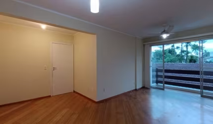 Apartamento com 2 quartos  para alugar, 72.16 m2 por R$1700.00  - Bucarein - Joinville/SC