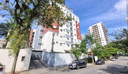 Apartamento com 1 dormitório, 1 suíte e sala de estar e jantar
