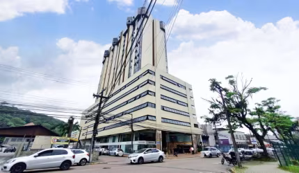 Sala para alugar, 33.11 m2 por R$1300.00  - Centro - Joinville/SC