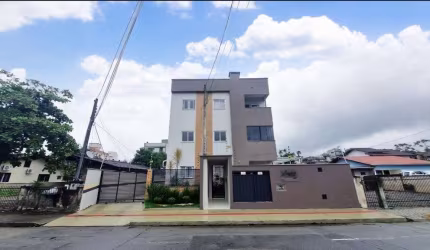 Apartamento com 2 quartos  para alugar, 57.76 m2 por R$1600.00  - Costa E Silva - Joinville/SC