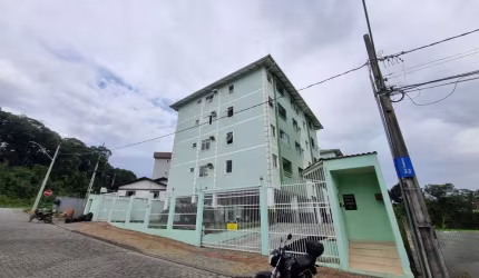 Apartamento com 1 quarto  para alugar, 38.90 m2 por R$1050.00  - Costa E Silva - Joinville/SC
