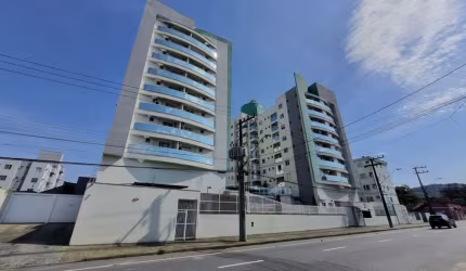 Apartamento com 2 quartos  para alugar, 64.74 m2 por R$2400.00  - Bom Retiro - Joinville/SC