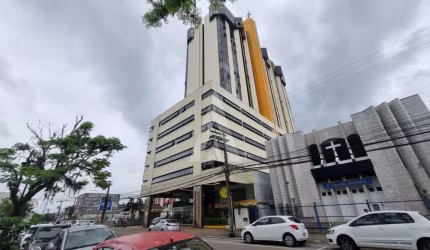 Sala para alugar, 28.54 m2 por R$980.00  - Centro - Joinville/SC