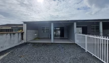 Casa residencial com 2 quartos  para alugar, 60.00 m2 por R$1400.00  - Espinheiros - Joinville/SC