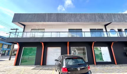Sala para alugar, 43.99 m2 por R$1600.00  - Iririu - Joinville/SC