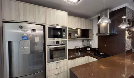 Apartamento com 3 quartos  para alugar, 118.90 m2 por R$4500.00  - Saguacu - Joinville/SC