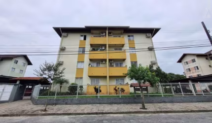 APARTAMENTO 03 QUARTOS, 01 VAGA, BAIRRO COSTA E SILVA