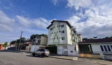 Apartamento com 2 quartos  para alugar, 53.21 m2 por R$1790.00  - Saguacu - Joinville/SC