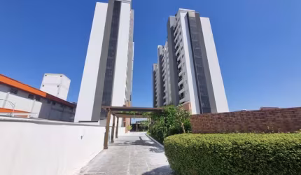 Apartamento com 2 quartos  para alugar, 52.34 m2 por R$2600.00  - Bucarein - Joinville/SC