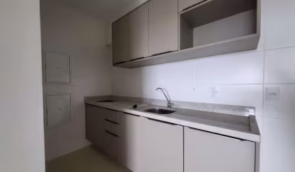 Apartamento com 1 quarto  para alugar, 47.65 m2 por R$2500.00  - Centro - Joinville/SC