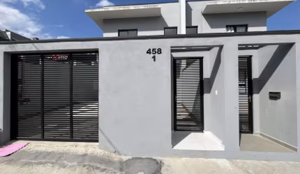 Casa residencial com 3 quartos  para alugar, 180.00 m2 por R$4000.00  - Costa E Silva - Joinville/SC