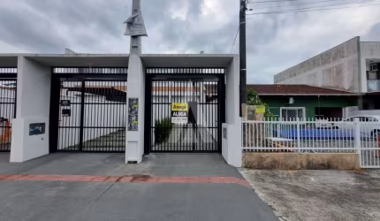 Casa residencial com 2 quartos  para alugar, 60.90 m2 por R$2100.00  - Aventureiro - Joinville/SC