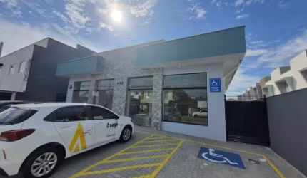 Loja para alugar, 220.00 m2 por R$6000.00  - Vila Nova - Joinville/SC
