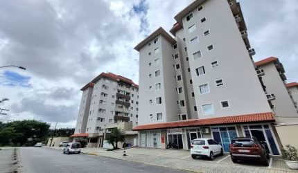 Apartamento com 3 quartos  para alugar, 67.93 m2 por R$1750.00  - Floresta - Joinville/SC