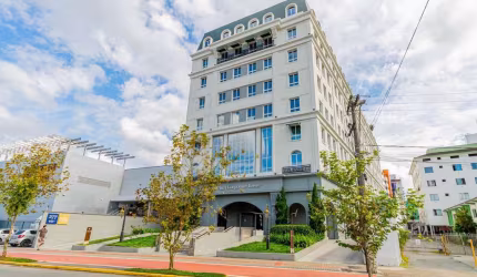 Sala para alugar, 270.28 m2 por R$17576.00  - Bom Retiro - Joinville/SC