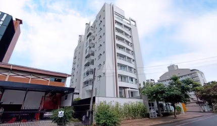 Apto com 1 quarto, 1 suite, sala de estar e jantar, cozinha, 1 bwc social, área de serviço e sacada com churrasqueira