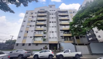 Apartamento com 3 quartos  para alugar, 89.91 m2 por R$2300.00  - America - Joinville/SC