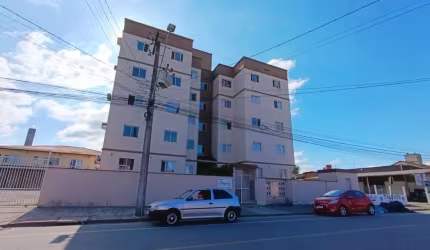 Apartamento com 3 quartos  para alugar, 54.30 m2 por R$1550.00  - Iririu - Joinville/SC