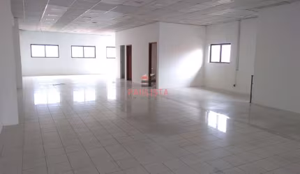 Prédio Comercial com 670m², 3 pavimentos à venda/locação próximo ao aeroporto de Congonhas