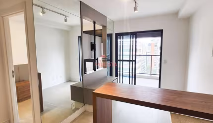 Apartamento para locação com 1 dormitório e 1 vaga na  Vila Clementino, ao lado do metro.