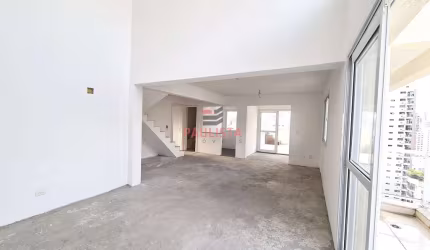 Cobertura à venda em Moema Pássaros com 234m², 4 dormitórios, 5 banheiros, 3 vagas, piscina.