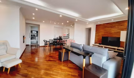 Apartamento com 3 dormitórios e 3 vagas na Saúde