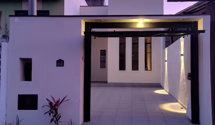 Linda Casa Térrea à Venda no bairro  Itangua dois quartos sendo uma suíte